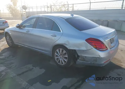 2015 Mercedes-Benz S 550 z USA, uszkodzony, nr VIN WDDUG8CB8FA099961